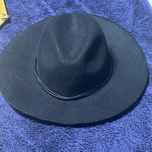 Classic Black Women’s Hat